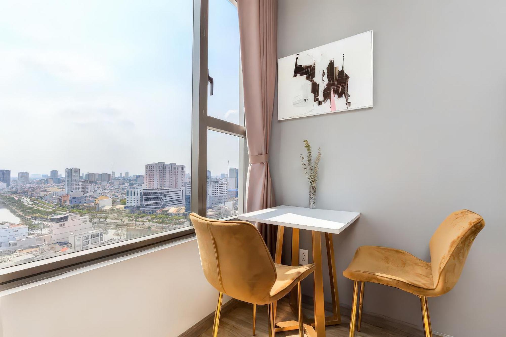 The Rivergate Apartments & Condo Saigon Хошимин Екстериор снимка